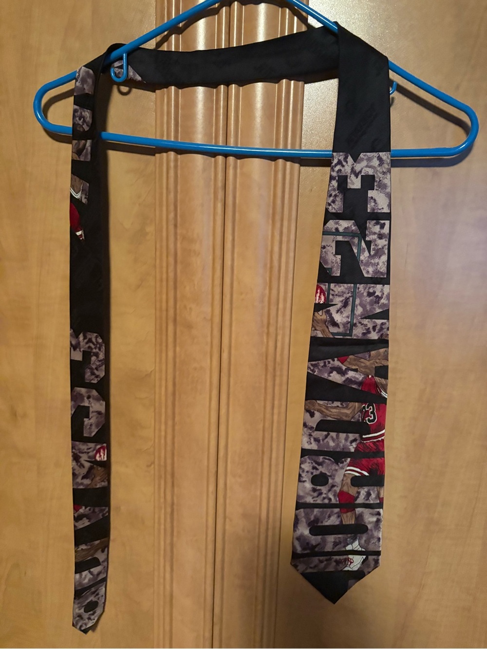Vintage Michael Jordan 100% silk tie